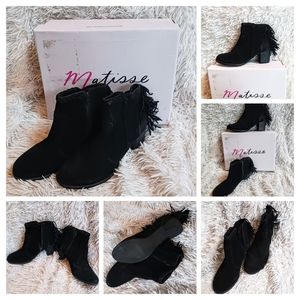 Matisse Black Suede Leather Ankle Boots with Fringed Detail Size 7.5